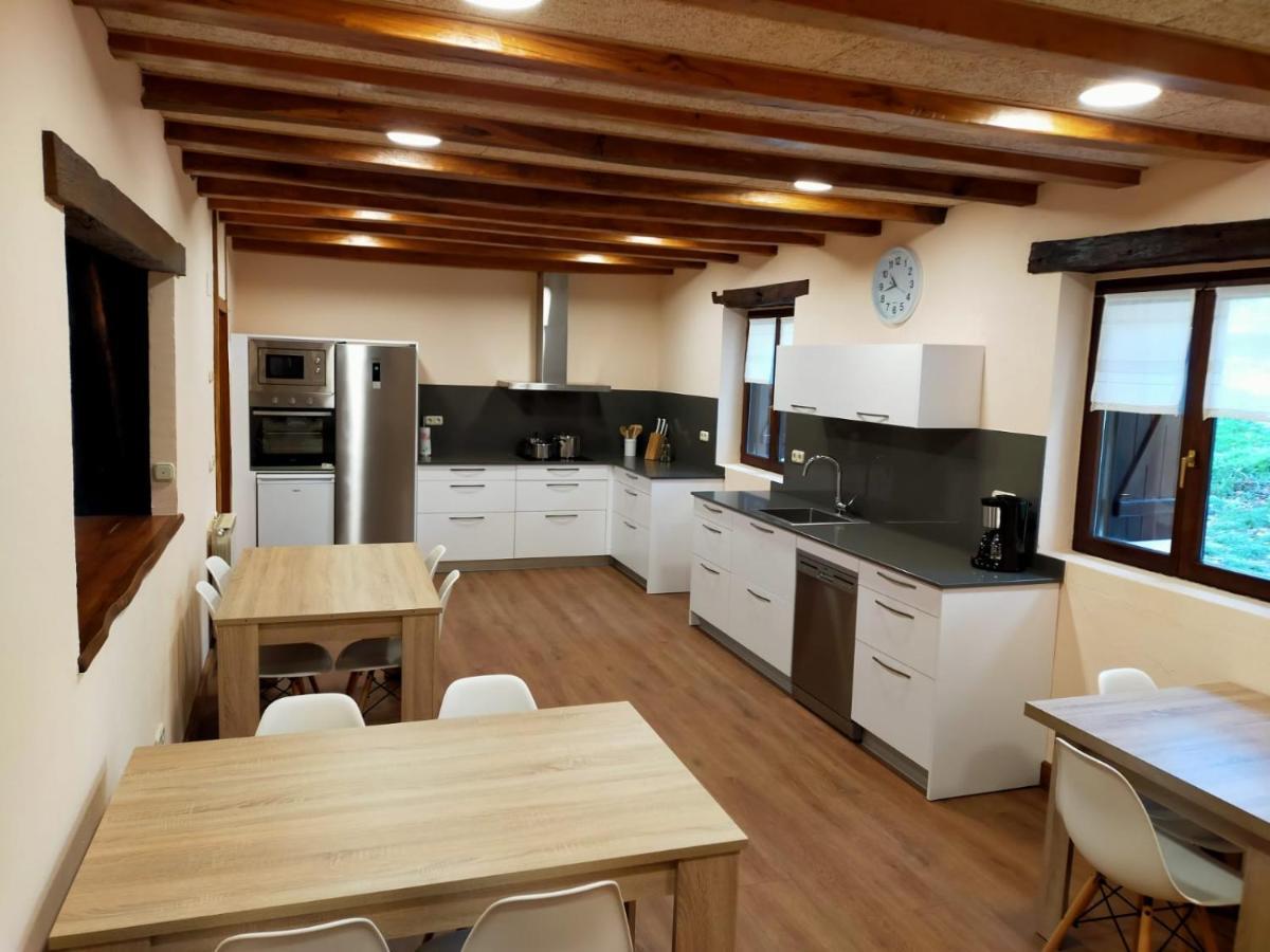 Saskarate Villa Asteasu Buitenkant foto